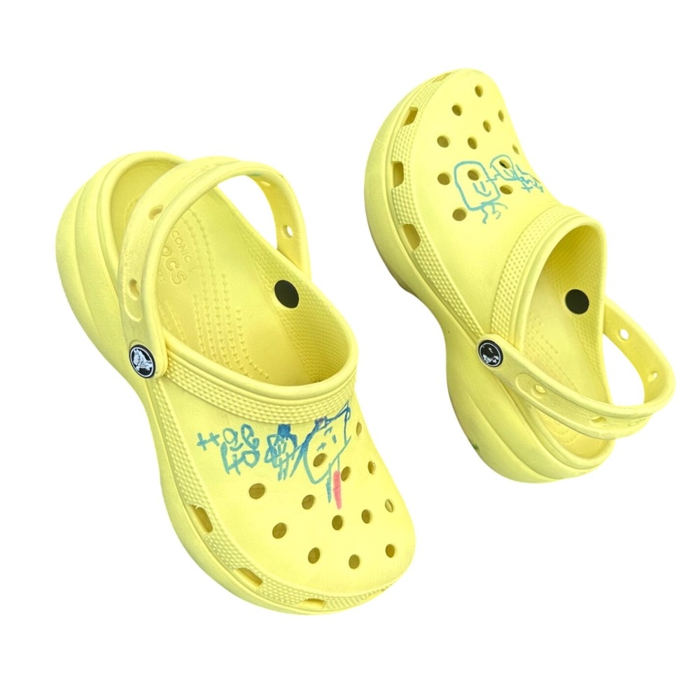 Crocs Women's Classic Platform Clogs Size 7 Yellow Sandals